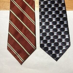 Meeting St men’s vintage neckties. X-Long.Good condition. 64” long.Set of 2 ties